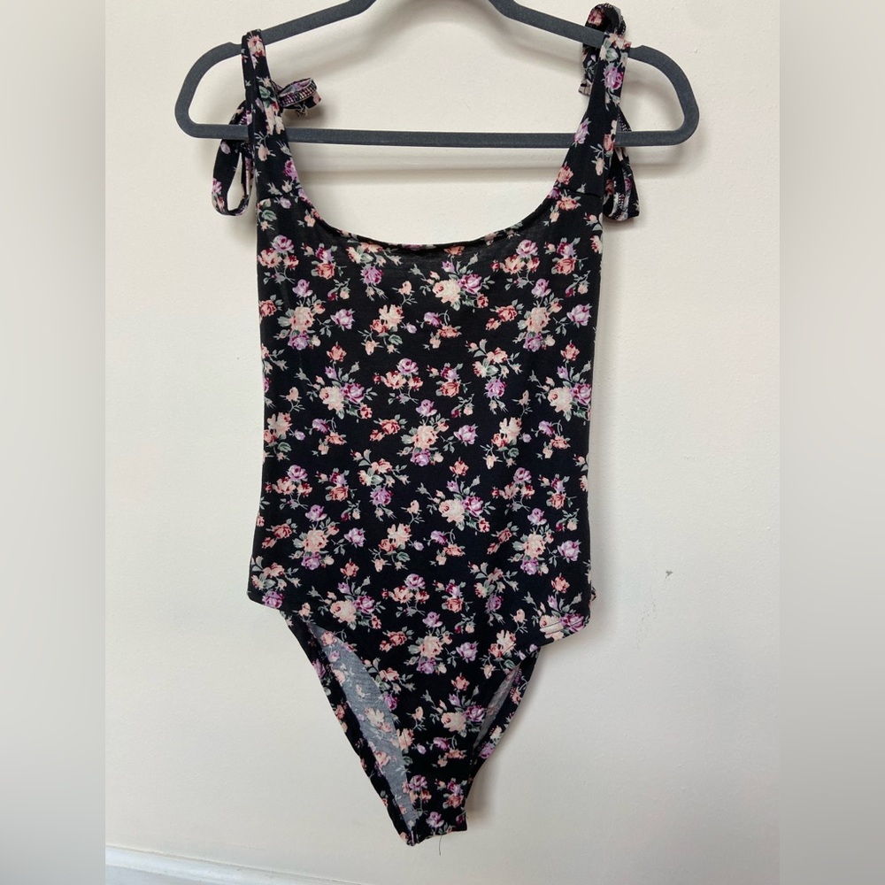Black floral low back bodysuit